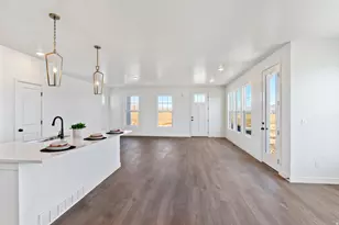 799 W Halvorsen Parkway, Saratoga Springs, UT 84045 - Photo 4