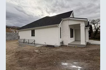 296 E 2050 S #2, Bountiful, UT 84010 - Photo 6