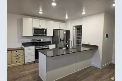 1375 S Oakdale Dr, Santaquin, UT 84655 - Photo 10