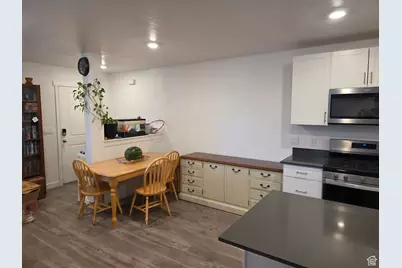 1375 S Oakdale Dr, Santaquin, UT 84655 - Photo 14