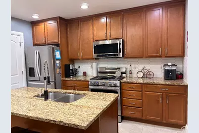 4722 W Noyo Ln, South Jordan, UT 84009 - Photo 12