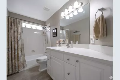 135 E Station St, Sandy, UT 84070 - Photo 14