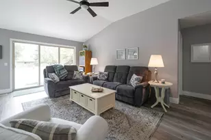 135 E Station St, Sandy, UT 84070 - Photo 4