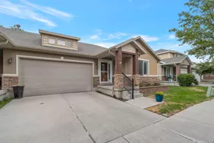 135 E Station St, Sandy, UT 84070 - Photo 2