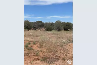 17 S Avikan Dr, Blanding, UT 84511 - Photo 2