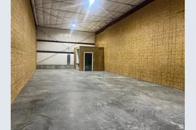 60 S 900 W #A-D, Hyde Park, UT 84318 - Photo 6