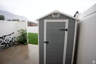 422 E 2050 N, North Ogden, UT 84414 - Photo 12