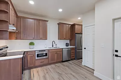 275 W 34th St, Ogden, UT 84401 - Photo 12