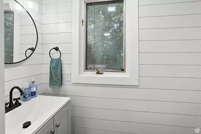 2603 E Summerwood Dr, Layton, UT 84040 - Photo 28