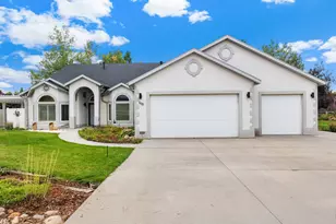 605 W Aspen Rd, Francis, UT 84036 - Photo 1