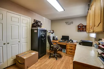 140 W 100 S, Manderfield, UT 84713 - Photo 36