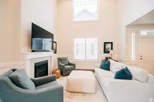 246 N Glenwood Way E, North Salt Lake, UT 84010 - Photo 8