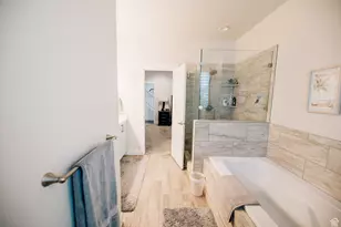 246 N Glenwood Way E, North Salt Lake, UT 84010 - Photo 14