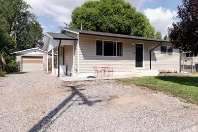 280 S 100 W, Richfield, UT 84701 - Photo 2