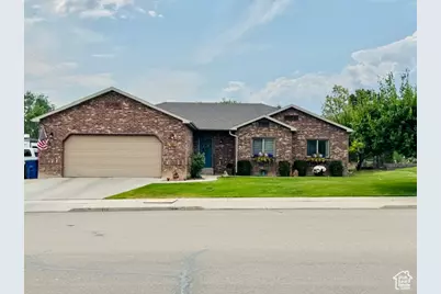 767 N 300 W, Blanding, UT 84511 - Photo 1