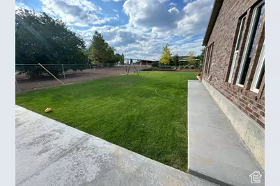 767 N 300 W, Blanding, UT 84511 - Photo 18