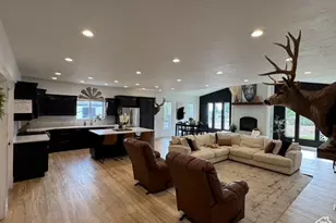 767 N 300 W, Blanding, UT 84511 - Photo 8