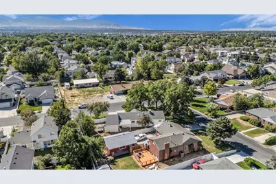 7579 S 520 E, Midvale, UT 84047 - Photo 34