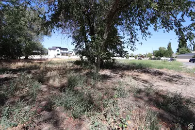 1314 E Victor Ln, Draper, UT 84020 - Photo 2