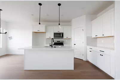 838 N Pugh Ln #928, Saratoga Springs, UT 84045 - Photo 4