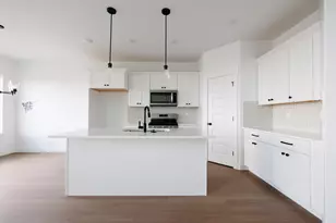 838 N Pugh Ln, Saratoga Springs, UT 84045 - Photo 4