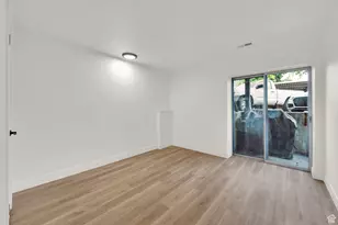 5330 S 590 E, Murray, UT 84107 - Photo 10