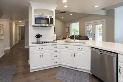 940 N 300 W, Richfield, UT 84701 - Photo 14