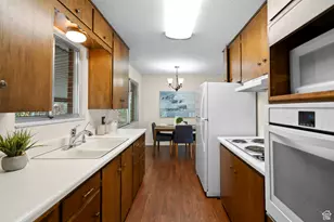 771 E 1825 S, Bountiful, UT 84010 - Photo 8