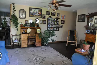 1084 W 2000 N, Vernal, UT 84078 - Photo 4