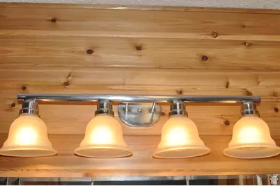 1084 W 2000 N, Vernal, UT 84078 - Photo 32