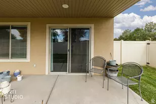 2307 W 2525 S, West Haven, UT 84401 - Photo 26