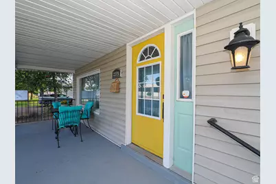 3379 S 900 E, Salt Lake City, UT 84106 - Photo 4