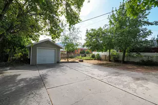 3379 S 900 E, Salt Lake City, UT 84106 - Photo 10