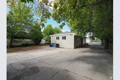 3379 S 900 E, Salt Lake City, UT 84106 - Photo 6