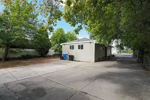 3379 S 900 E, Salt Lake City, UT 84106 - Photo 6