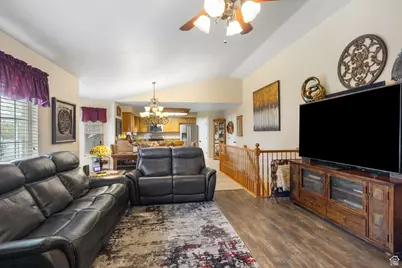 5235 W Rancho Vista Ln, West Valley, UT 84120 - Photo 12