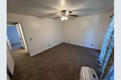 861 E 575 N, Layton, UT 84041 - Photo 16