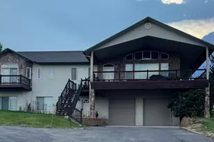 796 S Spruce Dr, Garden City, UT 84028 - Photo 2