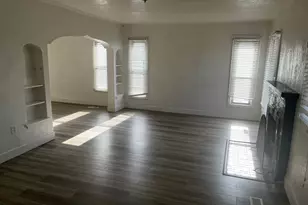 363 S 900 W, Salt Lake City, UT 84104 - Photo 2