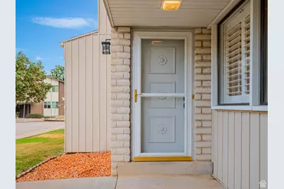 1950 S 200 W #E32, Bountiful, UT 84010 - Photo 6