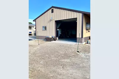 245 S 200 W, Huntington, UT 84528 - Photo 34