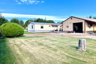 245 S 200 W, Huntington, UT 84528 - Photo 40