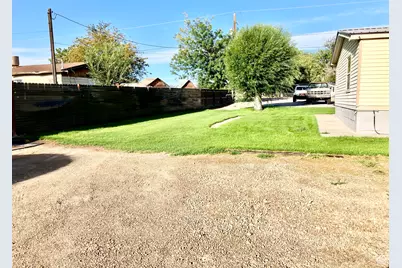 245 S 200 W, Huntington, UT 84528 - Photo 8