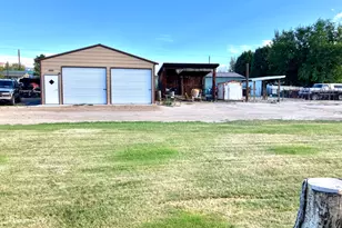 245 S 200 W, Huntington, UT 84528 - Photo 38