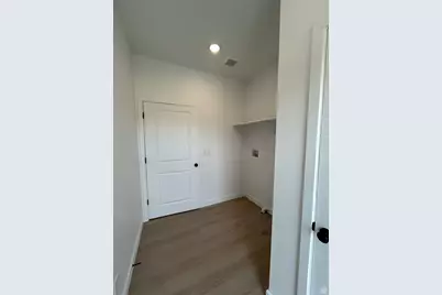 916 W 500 S, Salt Lake City, UT 84104 - Photo 24