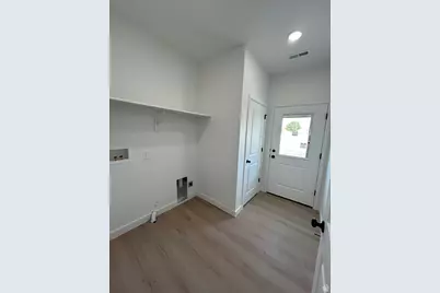 916 W 500 S, Salt Lake City, UT 84104 - Photo 26