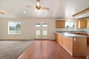 1271 N 100 E, Nephi, UT 84648 - Photo 18