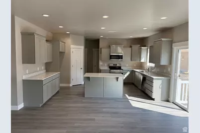 468 N 460 E #LOT 7, Salem, UT 84653 - Photo 4