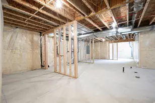 7056 W Terraine Rd, West Jordan, UT 84081 - Photo 16