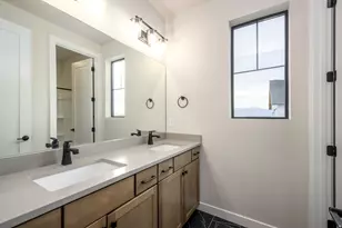 7048 W Terraine Rd, West Jordan, UT 84081 - Photo 10